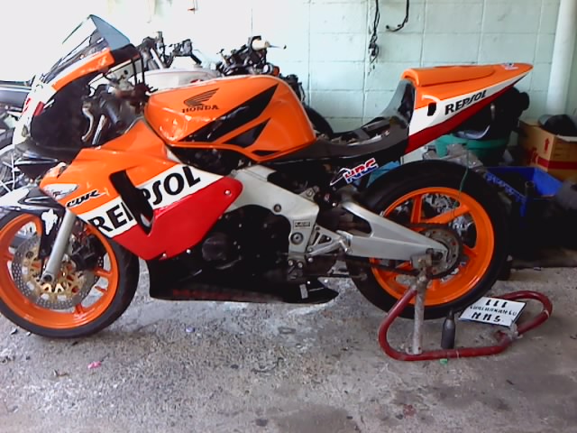  CBR 400